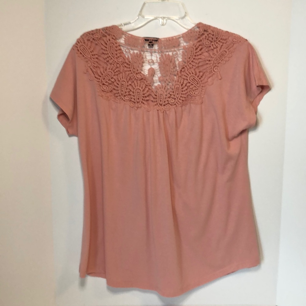 Hannah Women's Crocheted top Size Large - Picture 5 of 7